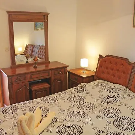 Holiday home Holidayhome Renata